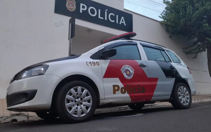 Homem é preso após agredir mulher e resistir à abordagem policial no São Conrado, em Birigui