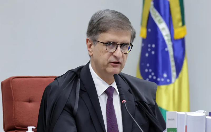 PGR defende prisão domiciliar humanitária para Jair Bolsonaro