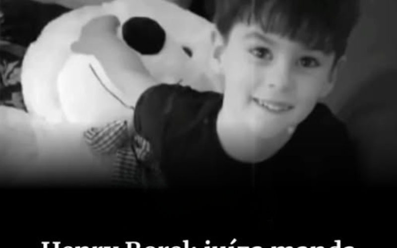 Caso Henry Borel: juíza manda defesa pagar custos após abandono de julgamento